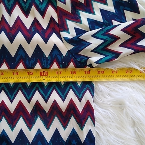 Speechless Chevron Cutout Shift Dress - Juniors XL - Picture 14 of 16